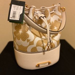 NWT Kate Spade Gramercy Medium Bucket Bag Retail: $448